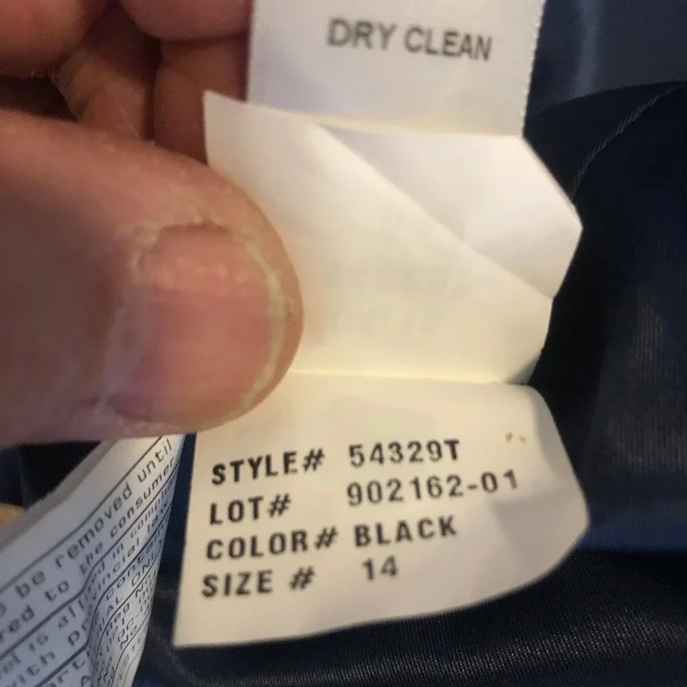 ✨T Tahari Black Ruffled Collar Coat – Elegant & Timeless - Picture 11 of 14